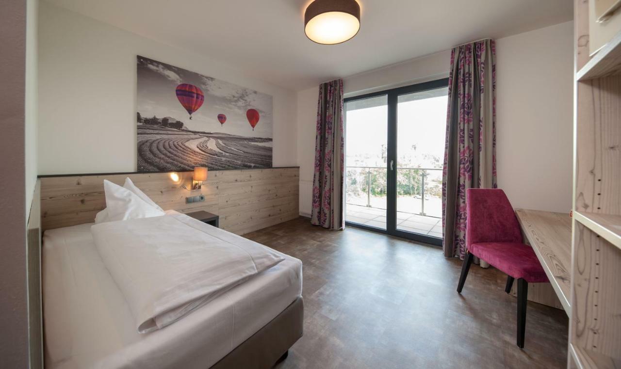 Motel 267 Sankt Poelten Eksteriør bilde